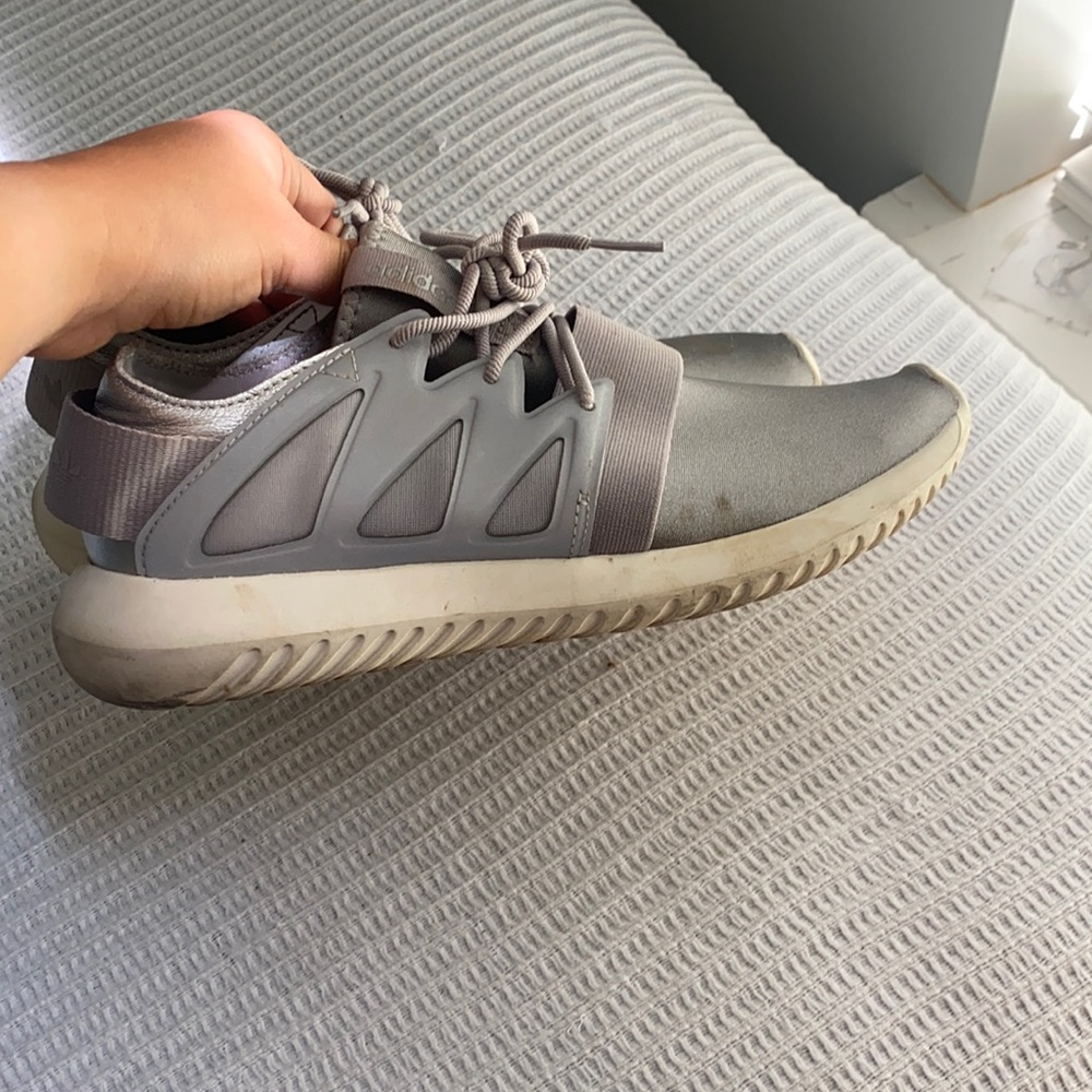 Adida shoes